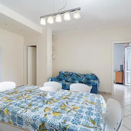 Casa Diaz * Alassio